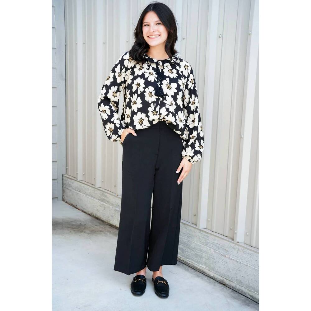 NEW DOE AND RAE button down blouse in floral black print